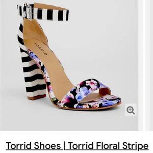 Torrid Ankle Strap floral striped Tapered Heels size 10W Brand new never worn